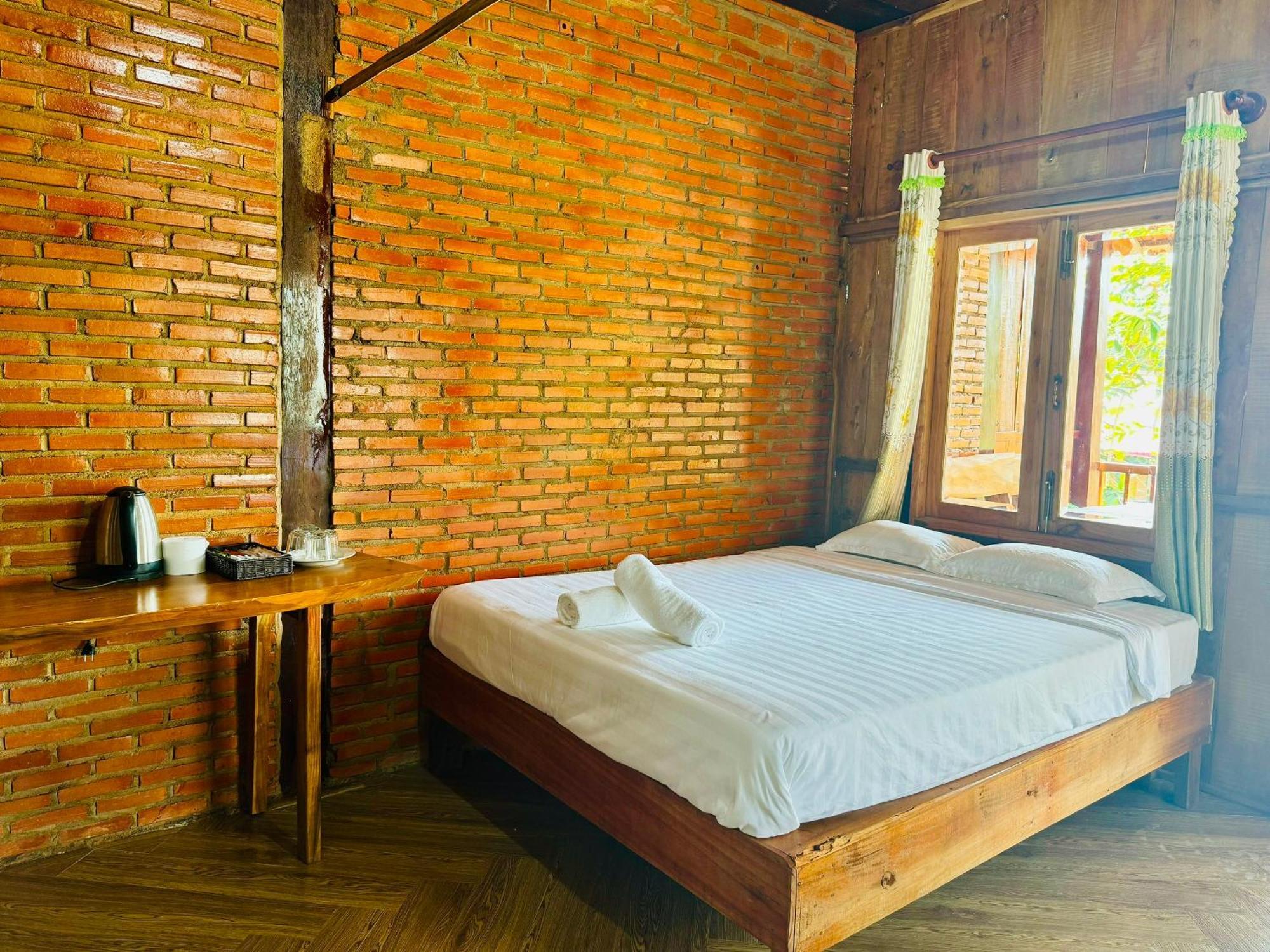 Lava Rock Viet Nam Lodge Anhfly Resort Nam Каттьен Экстерьер фото