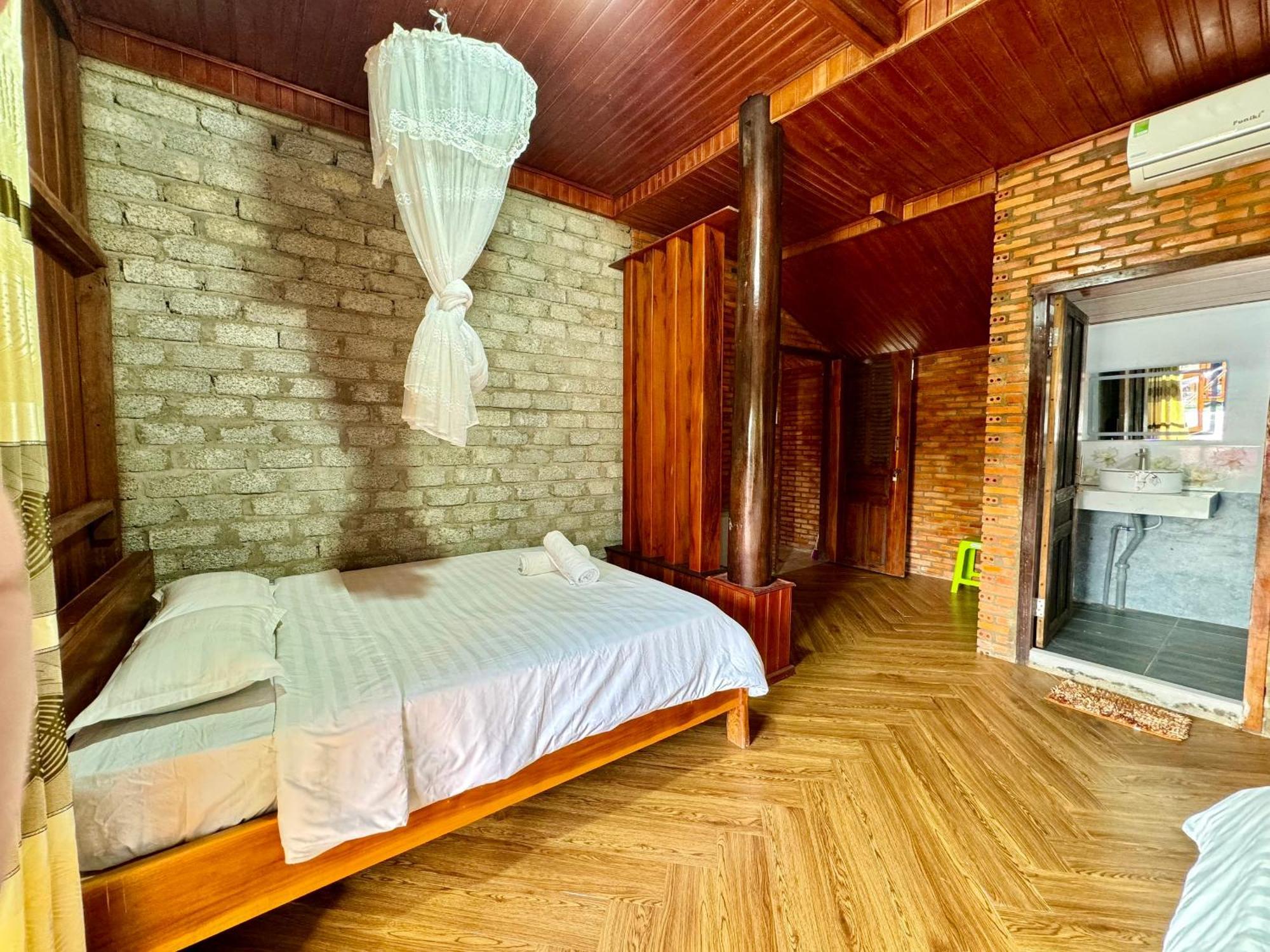 Lava Rock Viet Nam Lodge Anhfly Resort Nam Каттьен Экстерьер фото