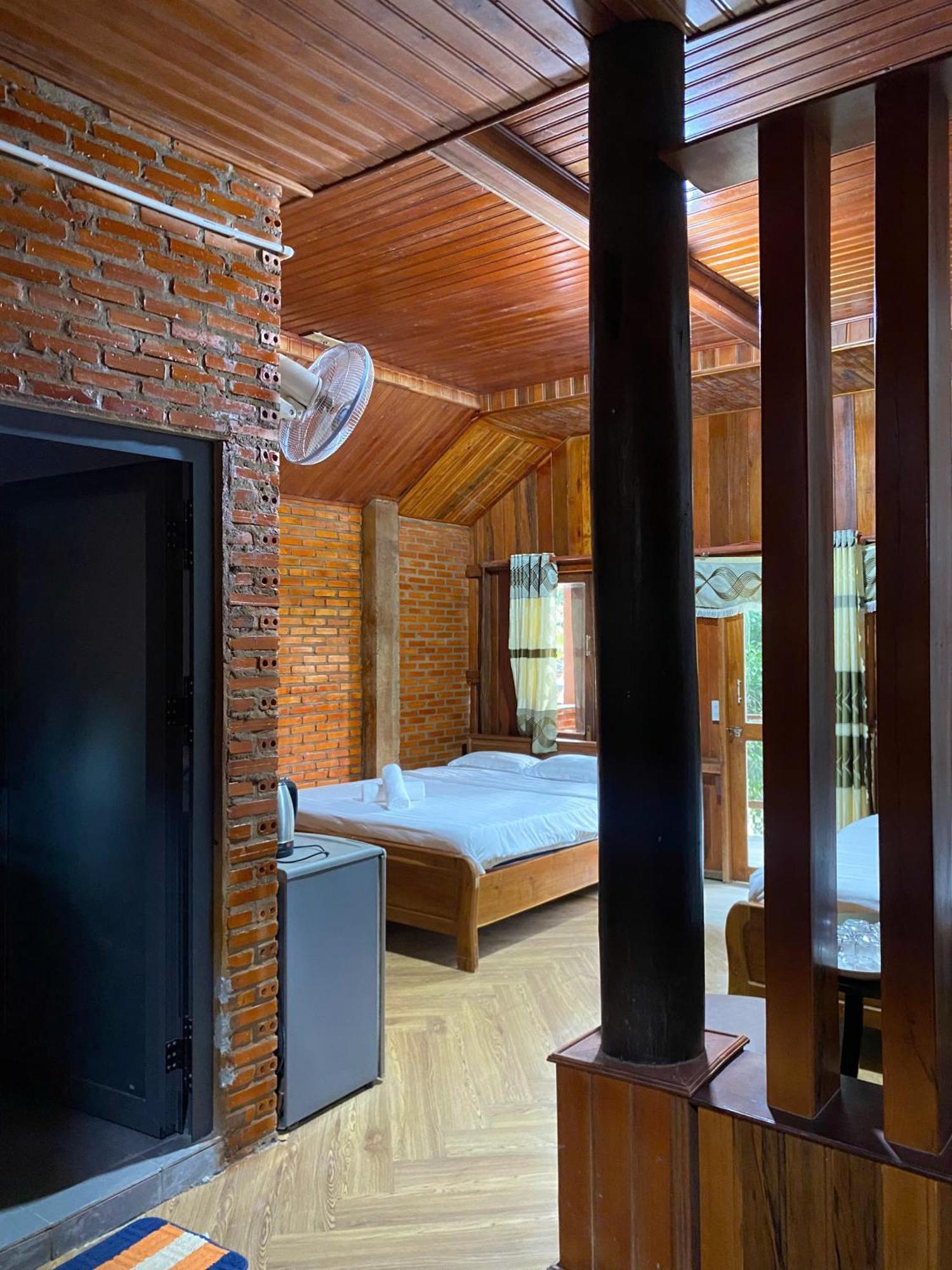 Lava Rock Viet Nam Lodge Anhfly Resort Nam Каттьен Экстерьер фото