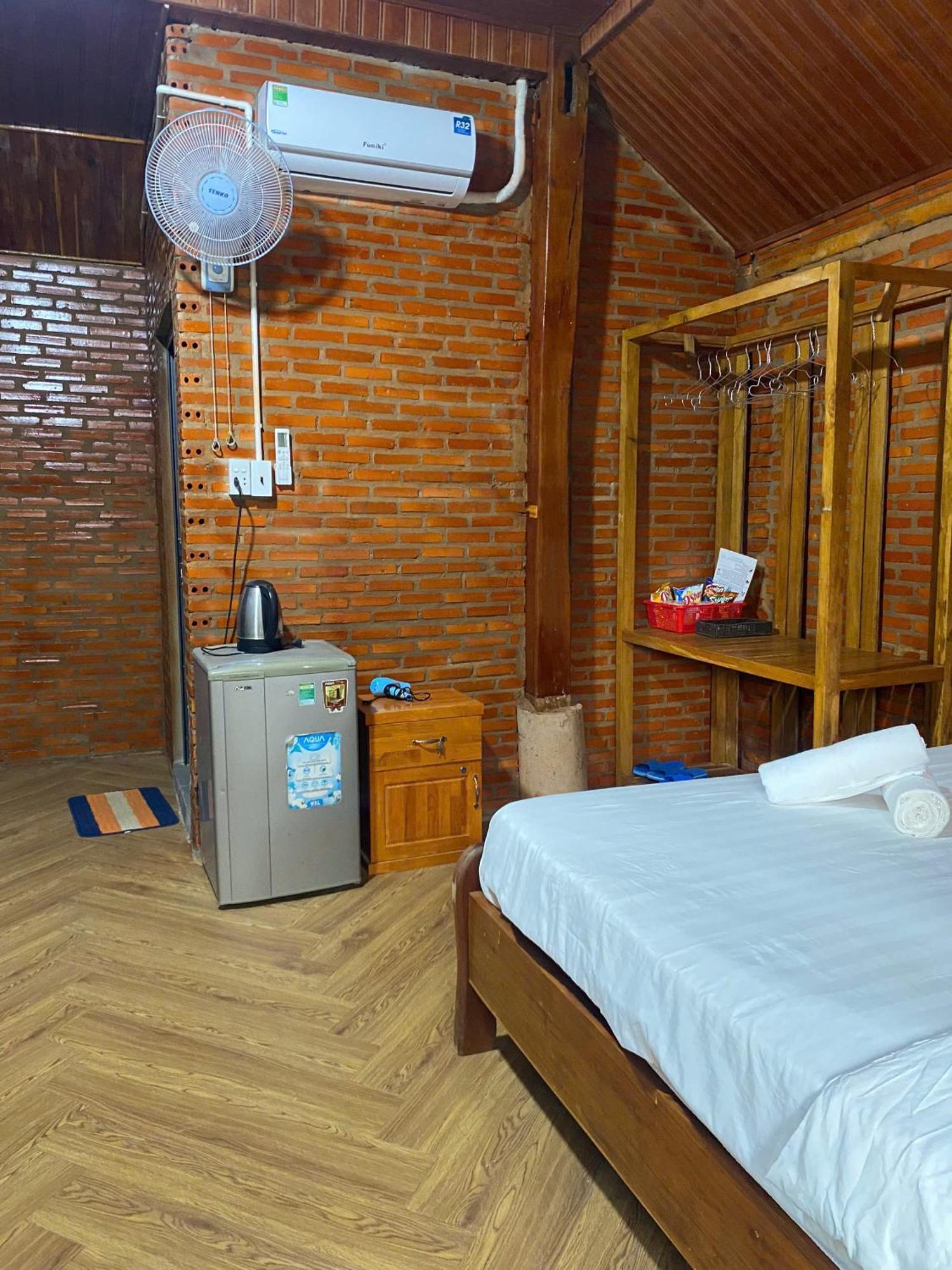 Lava Rock Viet Nam Lodge Anhfly Resort Nam Каттьен Экстерьер фото
